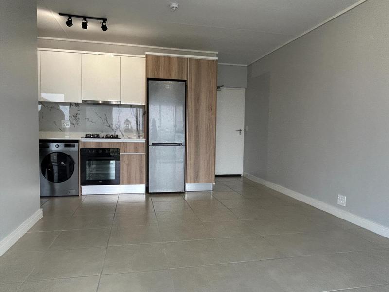 To Let 1 Bedroom Property for Rent in Sandown Western Cape